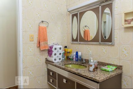 Casa à venda com 179m², 2 quartos e 2 vagasBanheiro