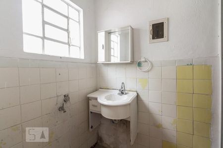Casa à venda com 144m², 3 quartos e 1 vagaBanheiro (Casa 2)