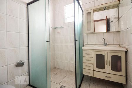 Banheiro  de casa à venda com 3 quartos, 144m² em Vila Santa Isabel, São Paulo