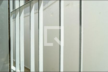 Casa à venda com 153m², 3 quartos e 2 vagas Casa à venda com 153m², 3 quartos e 2 vagasVista da Sala Casa 2