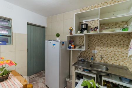 Cozinha de kitnet/studio para alugar com 1 quarto, 30m² em Jardim Angela (zona Leste), São Paulo