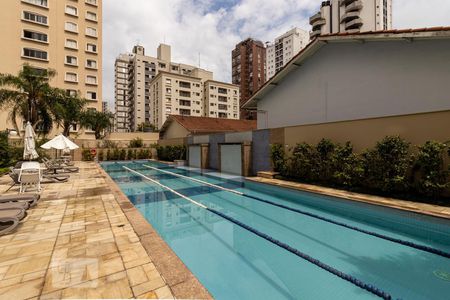 Apartamento à venda com 33m², 1 quarto e 1 vagaÁrea comum do prédio 