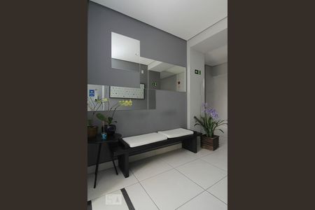 Apartamento à venda com 32m², 1 quarto e sem vagaÁrea comum - Hall de Entrada