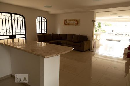 Apartamento para alugar com 120m², 3 quartos e 1 vaga Apartamento para alugar com 120m², 3 quartos e 1 vagaÁrea comum - Salão de festas
