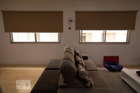 Apartamento para alugar com 120m², 3 quartos e 1 vaga Apartamento para alugar com 120m², 3 quartos e 1 vagaSala