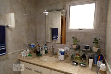 Apartamento para alugar com 120m², 3 quartos e 1 vaga Apartamento para alugar com 120m², 3 quartos e 1 vagaBanheiro - Suite