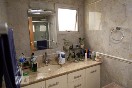 Apartamento para alugar com 120m², 3 quartos e 1 vaga Apartamento para alugar com 120m², 3 quartos e 1 vagaBanheiro - Suite