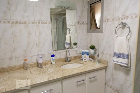 Apartamento para alugar com 120m², 3 quartos e 1 vaga Apartamento para alugar com 120m², 3 quartos e 1 vagaBanheiro 2