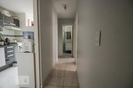 Corredor de apartamento à venda com 2 quartos, 70m² em Vila Santa Catarina, São Paulo