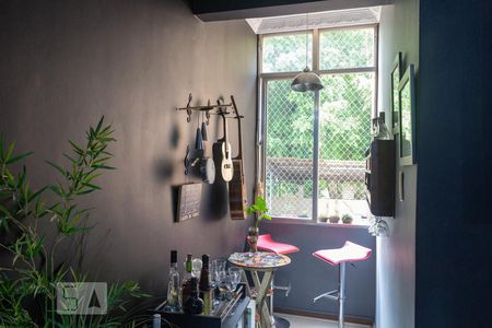 Apartamento à venda com 67m², 2 quartos e sem vagaSala