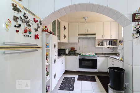 Casa à venda com 205m², 4 quartos e 2 vagasCozinha