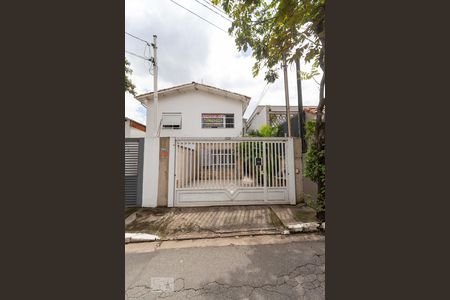 Casa à venda com 130m², 3 quartos e 2 vagasFachada 