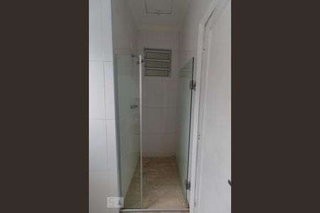 Casa à venda com 130m², 3 quartos e 2 vagasBanheiro