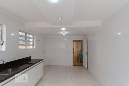 Casa à venda com 130m², 3 quartos e 2 vagasCozinha