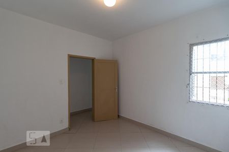 Casa à venda com 130m², 3 quartos e 2 vagasQuarto 2