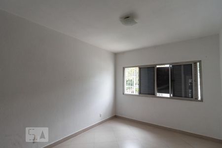 Casa à venda com 130m², 3 quartos e 2 vagasQuarto 3