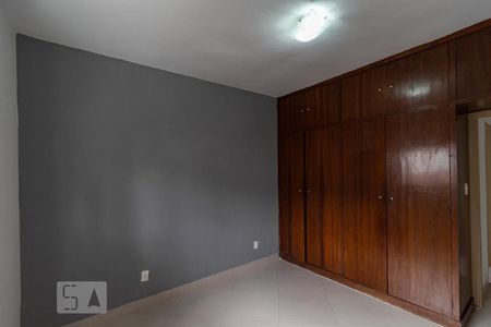 Casa à venda com 130m², 3 quartos e 2 vagasQuarto 1