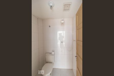 Casa à venda com 130m², 3 quartos e 2 vagasBanheiro de Serviço