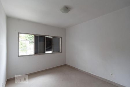 Casa à venda com 130m², 3 quartos e 2 vagasQuarto 3