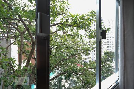 Apartamento à venda com 75m², 2 quartos e 1 vagaVista da sala