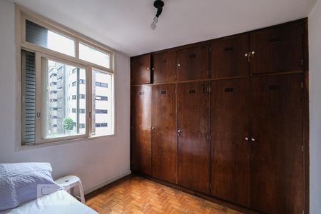 Apartamento à venda com 75m², 2 quartos e 1 vagaQuarto 2