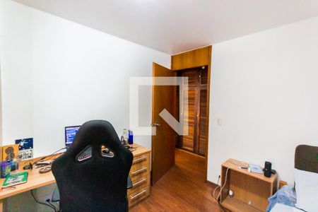 Apartamento à venda com 135m², 3 quartos e 2 vagasQuarto 2