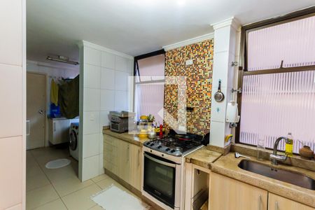 Apartamento à venda com 135m², 3 quartos e 2 vagasCozinha