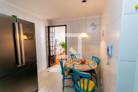 Apartamento à venda com 135m², 3 quartos e 2 vagasCozinha