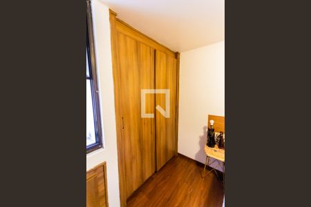 Apartamento à venda com 135m², 3 quartos e 2 vagasArmário
