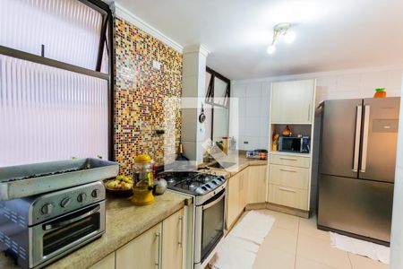Apartamento à venda com 135m², 3 quartos e 2 vagasCozinha