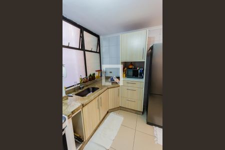 Apartamento à venda com 135m², 3 quartos e 2 vagasArmário