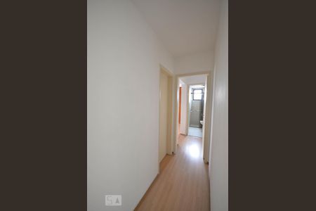 Apartamento à venda com 90m², 3 quartos e 2 vagasCorredor Circulação