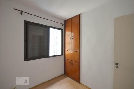 Apartamento à venda com 90m², 3 quartos e 2 vagasQuarto 2