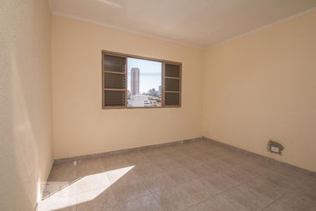 Casa para alugar com 200m², 4 quartos e 3 vagasSuite