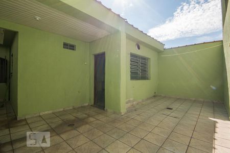 Casa para alugar com 200m², 4 quartos e 3 vagasQuintal dos fundos