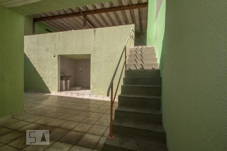 Casa para alugar com 200m², 4 quartos e 3 vagasQuintal dos fundos