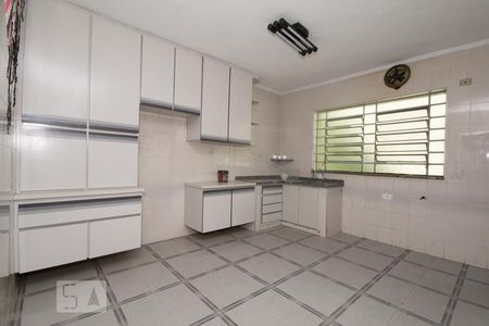 Casa para alugar com 200m², 4 quartos e 3 vagasCozinha