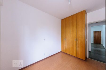 Apartamento à venda com 95m², 3 quartos e 1 vagaQuarto 2