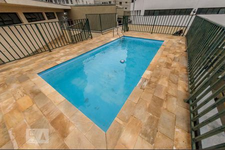 Apartamento à venda com 95m², 3 quartos e 1 vagaÁrea Comum - Piscina