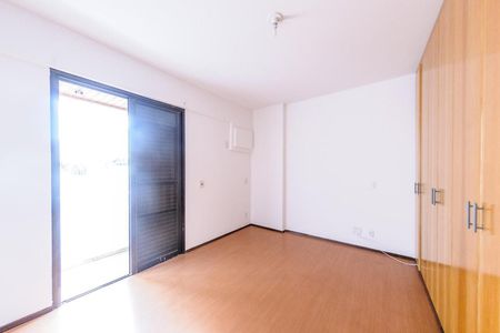 Apartamento à venda com 95m², 3 quartos e 1 vagaQuarto 3 - Suite