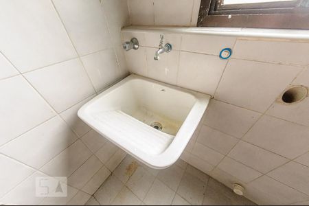 Apartamento à venda com 95m², 3 quartos e 1 vagaÁrea de Serviço