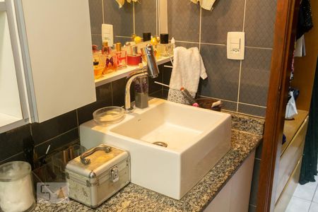 Apartamento à venda com 160m², 3 quartos e 2 vagasBanheiro Social