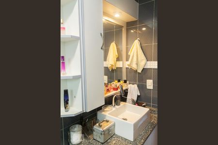 Apartamento à venda com 160m², 3 quartos e 2 vagasBanheiro Social