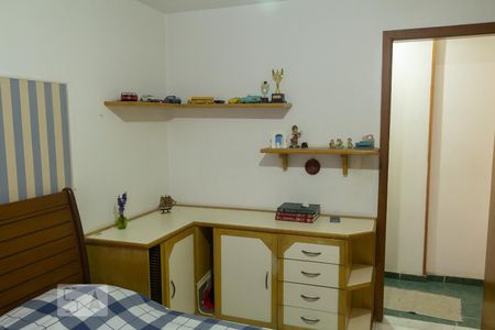 Apartamento à venda com 160m², 3 quartos e 2 vagasQuarto 2