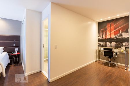 Sala de apartamento à venda com 1 quarto, 48m² em Vila Olímpia, São Paulo