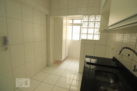 Apartamento à venda com 58m², 2 quartos e 1 vagaCozinha