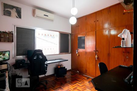 Quarto 1 de casa à venda com 3 quartos, 212m² em Jardim Umuarama, São Paulo
