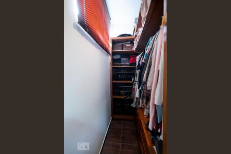 Casa à venda com 212m², 3 quartos e 4 vagasCloset Quarto 3 - Suíte Master