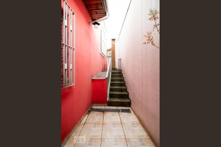 Casa à venda com 212m², 3 quartos e 4 vagasCorredor  Serviço