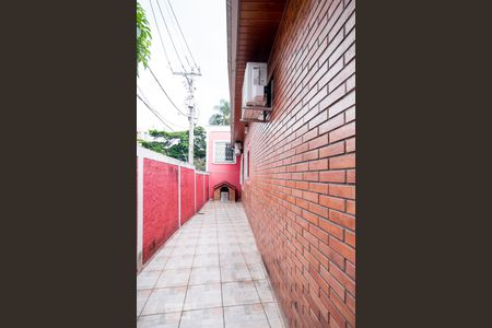 Casa à venda com 212m², 3 quartos e 4 vagasJardim Frente Corredor Lateral 